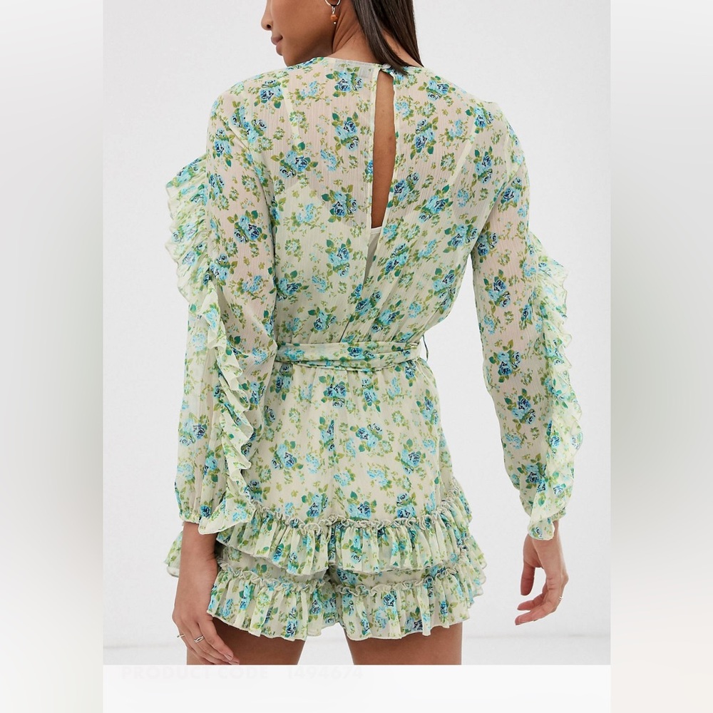 Romper - Picture 2 of 7